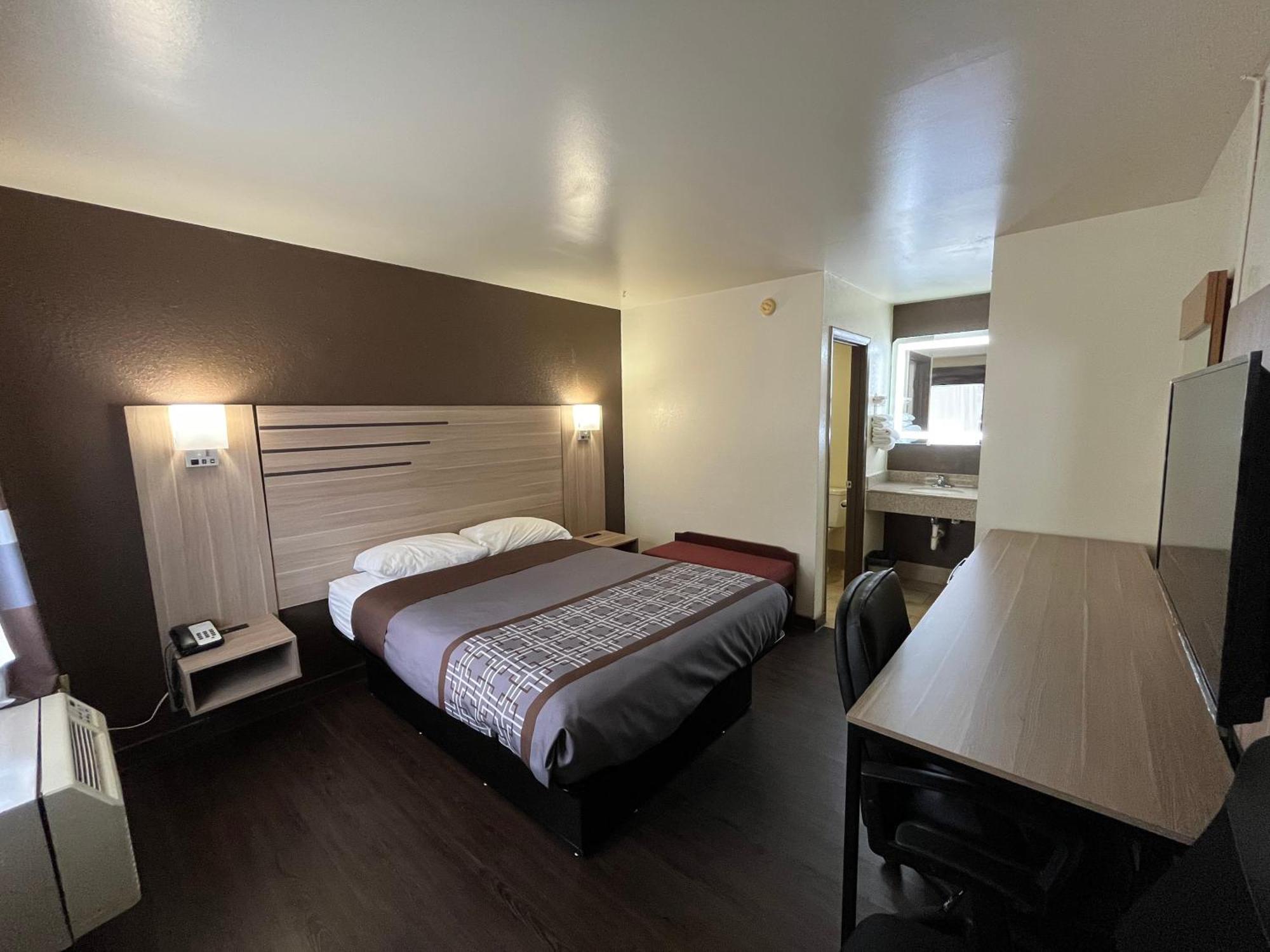 Budget Inn Nassawadox Bagian luar foto