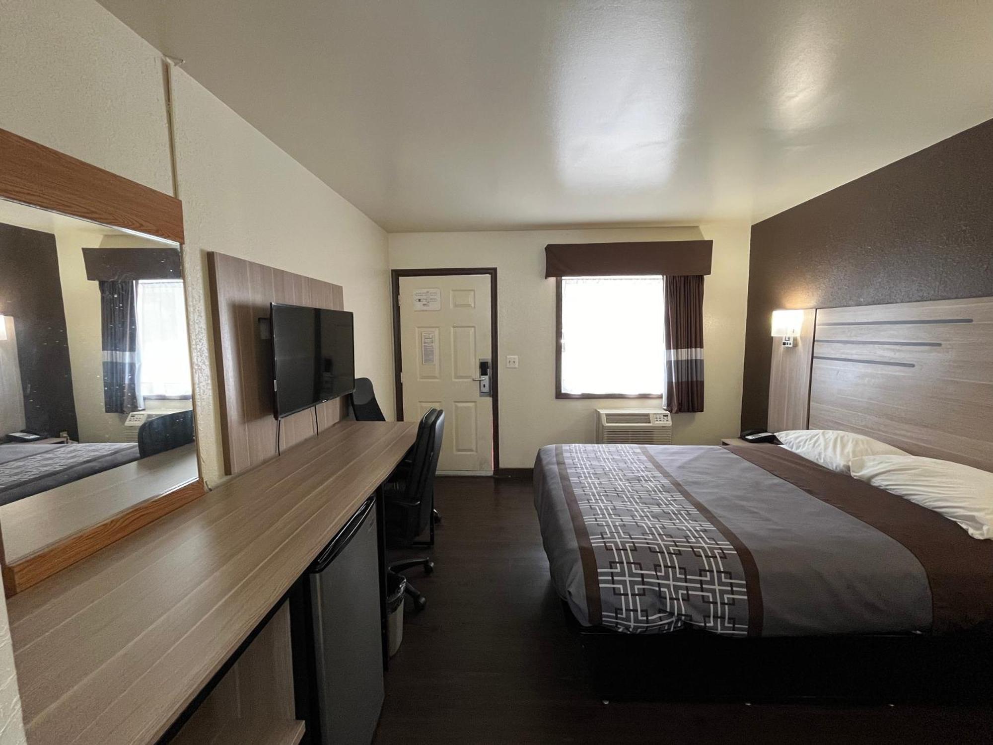 Budget Inn Nassawadox Bagian luar foto